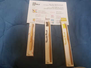더 험블 친환경 대나무칫솔 험블브러쉬 — 5점을 준 리뷰어가 2019년 2월 올린 사용 사진