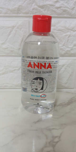솔테라피 안나 트러블 토너 300ml — 4점을 준 리뷰어가 2019년 4월 올린 사용 사진
