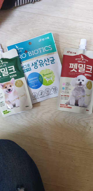 [빙그레] 에버그로 생유산균 1봉（10포입）+펫밀크2팩 — 4점을 준 리뷰어가 2019년 5월 올린 사용 사진