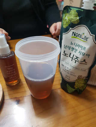 장수농가 남태평양 사모아 노니 원액 1L or 200mlx10팩 중 택 1 — 5점을 준 리뷰어가 2019년 1월 올린 사용 사진