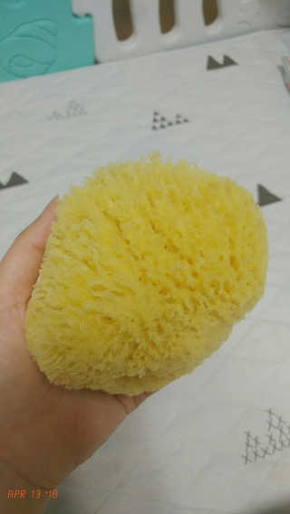 룰라러브 모공관리 끝 지중해산 천연해면 바디스펀지 — 3.67점을 준 리뷰어가 2018년 4월 올린 사용 사진