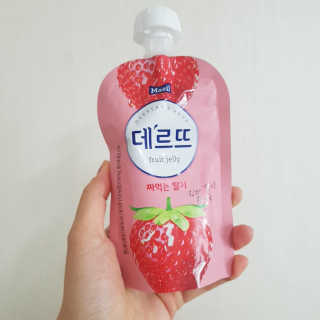 데르뜨 떠먹는 과일 3종, 짜먹는 과일 2종 총 10개 체험 — 5점을 준 리뷰어가 2020년 3월 올린 사용 사진