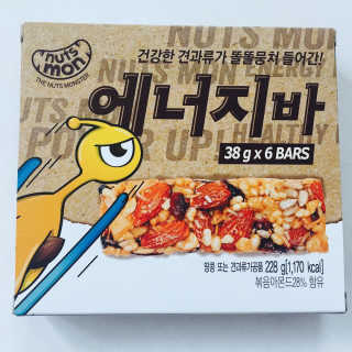 견과가 똘똘 뭉쳐들어간 넛츠몬 에너지바 1BOX 6개입 — 5점을 준 리뷰어가 2018년 1월 올린 사용 사진