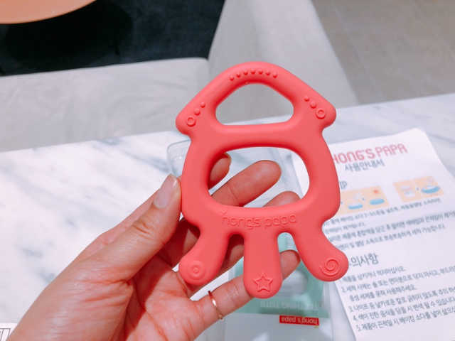 국민치발기 홍스파파 실리콘 오징어치발기 2P 리뷰 사진