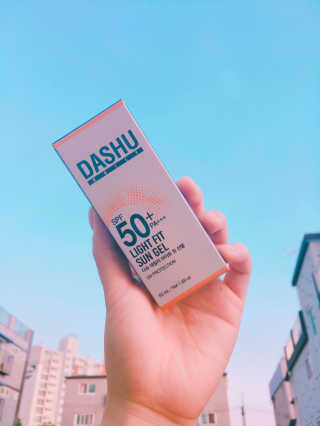 다슈코리아 다슈 데일리 라이트 핏 선젤 — 4.17점을 준 리뷰어가 2017년 6월 올린 사용 사진