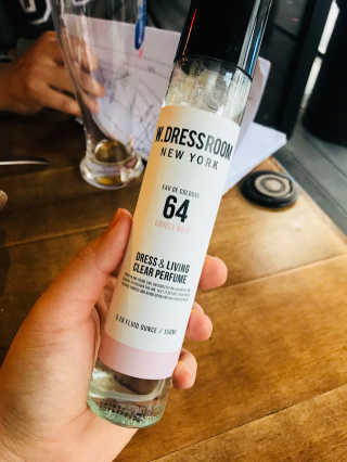 더블유드레스룸 드레스퍼퓸 150ml — 5점을 준 리뷰어가 2018년 4월 올린 사용 사진