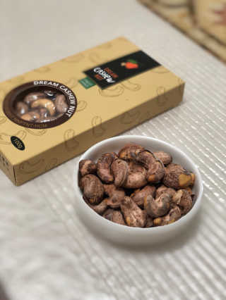 드림캐슈넛 50g X 6개 — 5점을 준 리뷰어가 2018년 10월 올린 사용 사진