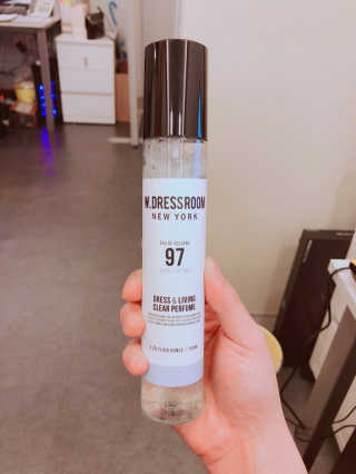 더블유드레스룸 드레스퍼퓸 150ml — 3.67점을 준 리뷰어가 2018년 10월 올린 사용 사진