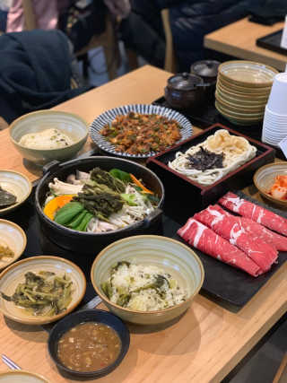 미스터시래기_수원점 [미스터시래기_수원]시래기샤브샤브와 꼬막무침2인SET — 4.5점을 준 리뷰어가 2019년 1월 올린 사용 사진