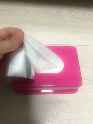 메이크업 이레이져 바이 컬러딥 래버러토리즈 — 1점을 준 리뷰어가 2020년 2월 올린 사용 사진