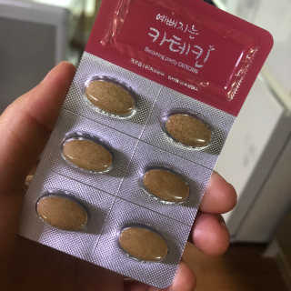 예뻐지는카테킨 예뻐지는 카테킨 1박스 1개월분 — 1점을 준 리뷰어가 2020년 2월 올린 사용 사진