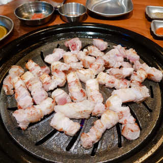 [육욕주의 트리플스트리트점] 55,000원 이용권 — 4.5점을 준 리뷰어가 2019년 8월 올린 사용 사진