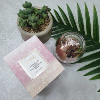 GYEOL 엑토인 헤븐 베리어 에버 모이스쳐라이징 크림 — 5점을 준 리뷰어가 2019년 12월 올린 사용 사진