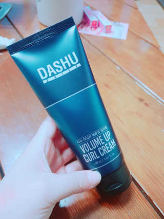 다슈코리아 다슈 데일리 볼륨 업 컬크림 150ml — 4점을 준 리뷰어가 2018년 10월 올린 사용 사진