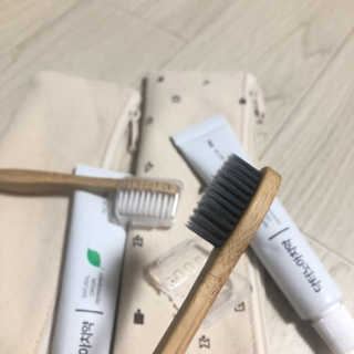 닥터노아 칫솔치약 휴대용 세트 — 5점을 준 리뷰어가 2019년 11월 올린 사용 사진