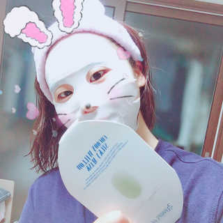 23years old 코쿤 윌로우 실키 마스크 — 4점을 준 리뷰어가 2018년 10월 올린 사용 사진