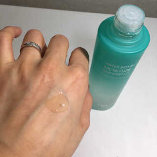 오지아이 워터 밤 모이스처 스킨 에센스 180ml — 4점을 준 리뷰어가 2020년 1월 올린 사용 사진