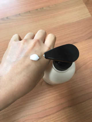 (주)에네스티 내추럴 촉촉  오트밀 바디로션 500ml — 5점을 준 리뷰어가 2020년 3월 올린 사용 사진