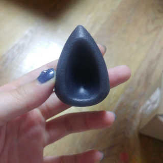 해외열풍 멀티 메이크업 실리콘퍼프 이비블렌더 — 4점을 준 리뷰어가 2018년 7월 올린 사용 사진