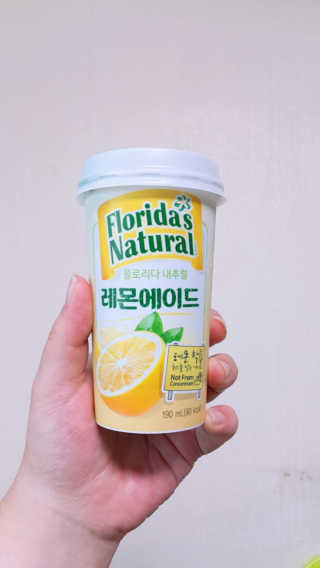 플로리다 내추럴 플로리다내추럴 레몬에이드  2종 — 5점을 준 리뷰어가 2018년 7월 올린 사용 사진