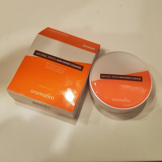 아로마티카 내추럴 틴티드 썬 커버 쿠션 SPF 30/PA++ — 4.5점을 준 리뷰어가 2016년 7월 올린 사용 사진