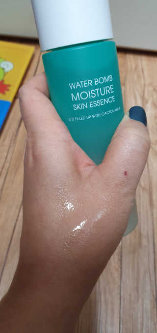 오지아이 워터 밤 모이스처 스킨 에센스 180ml — 4점을 준 리뷰어가 2020년 1월 올린 사용 사진