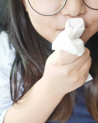 아토앤오투 휴대용 바른 손소독제 + 손입티슈 6세트 — 5점을 준 리뷰어가 2020년 2월 올린 사용 사진