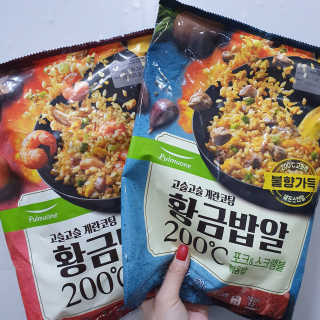 장안의 화제 황금볶음밥, 풀무원 황금밥알 200℃ — 5점을 준 리뷰어가 2019년 9월 올린 사용 사진