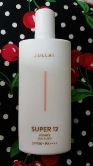 쥴라이Jullai 슈퍼 12 바운스 선 플루이드 SPF50+ PA++++ — 5점을 준 리뷰어가 2019년 8월 올린 사용 사진