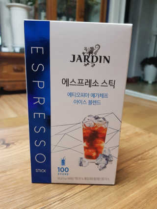 (주)쟈뎅 [쟈뎅] 에스프레소스틱 아이스블렌드 — 5점을 준 리뷰어가 2019년 5월 올린 사용 사진