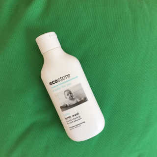 엘루스벤 에코스토어_베이비 바디워시_200ML — 5점을 준 리뷰어가 2017년 6월 올린 사용 사진
