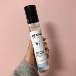 더블유드레스룸 드레스퍼퓸 150ml — 4.67점을 준 리뷰어가 2018년 10월 올린 사용 사진