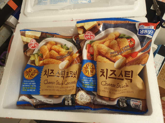 오즈키친 치즈스틱 2종 리뷰 사진