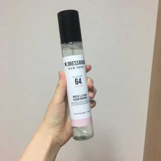 더블유드레스룸 드레스퍼퓸 150ml — 4.17점을 준 리뷰어가 2018년 4월 올린 사용 사진
