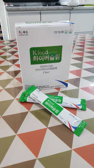 두루원 똥기사의 Kfood 화이버슬림 — 3.67점을 준 리뷰어가 2018년 11월 올린 사용 사진