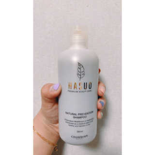 셀리본 하수오 내츄럴 프리벤션 탈모관리 샴푸 300ml — 4점을 준 리뷰어가 2019년 11월 올린 사용 사진