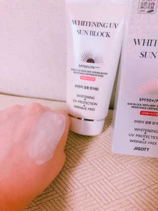 지고트 화이트닝 유브이 썬블럭 크림 70ml,1+1 — 4.5점을 준 리뷰어가 2019년 6월 올린 사용 사진