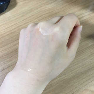 올리엔스 이센셜 데일리 에센스[수분 항산화 앰플에센스] — 4.33점을 준 리뷰어가 2017년 5월 올린 사용 사진