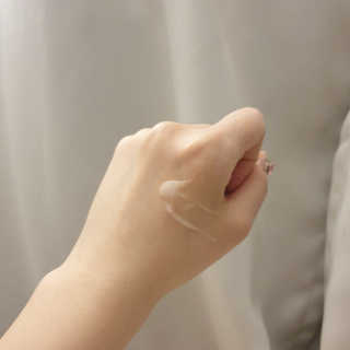 최윤하스텔라 최윤하 만물상 올인원 만능크림 — 3점을 준 리뷰어가 2019년 4월 올린 사용 사진