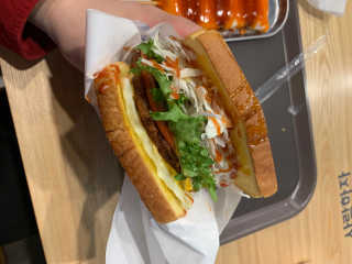 [토스트럭 강남역태극당점] 토스트2+소떡소떡+음료2 — 5점을 준 리뷰어가 2019년 10월 올린 사용 사진