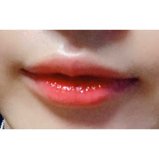 입큰뉴욕 입큰 셀피 키라키라필터 코팅 틴트 — 5점을 준 리뷰어가 2020년 1월 올린 사용 사진
