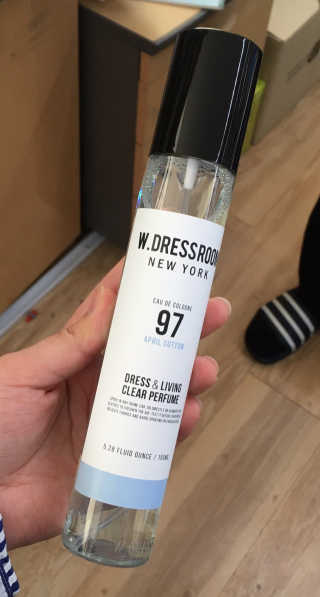 더블유드레스룸 드레스퍼퓸 150ml — 4.33점을 준 리뷰어가 2018년 4월 올린 사용 사진