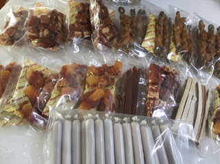 [펫토리아] 뚝딱뚝딱 400g 강아지 간식 베스트5종 — 5점을 준 리뷰어가 2019년 1월 올린 사용 사진
