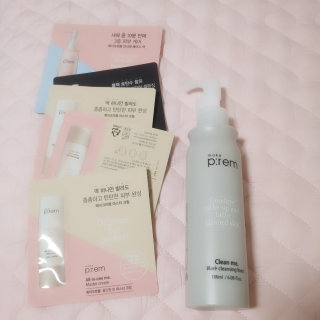 메이크프렘 클린 미 블랙 클렌징 폼 — 4점을 준 리뷰어가 2016년 8월 올린 사용 사진