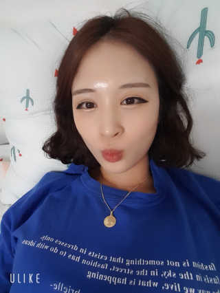 [라보드더마펌] 듀얼 콜라제닉 쿠션 — 5점을 준 리뷰어가 2019년 9월 올린 사용 사진