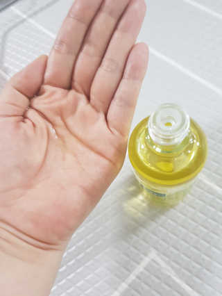 [크나이프] 그레이프씨드 슬리밍 마사지오일 100ml — 5점을 준 리뷰어가 2019년 9월 올린 사용 사진