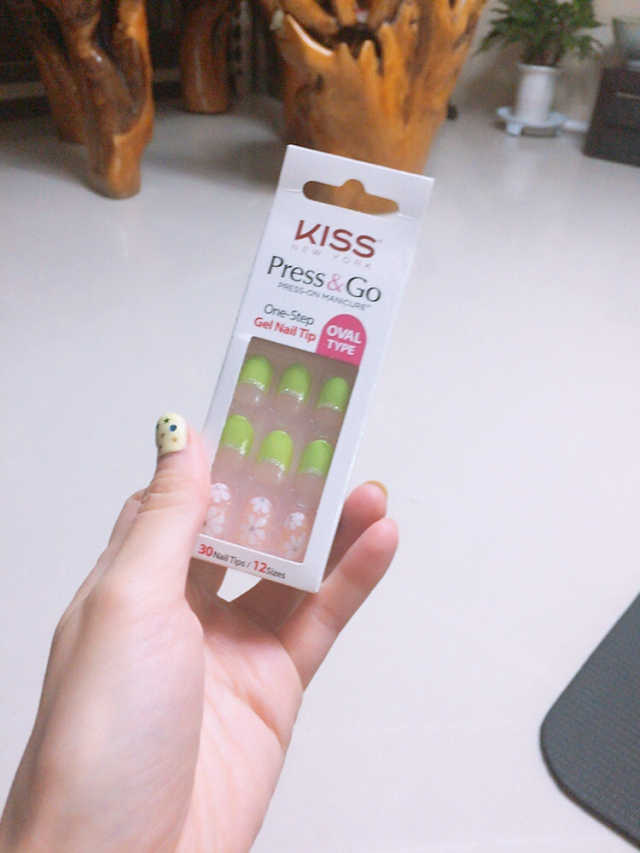 키스뉴욕 프레스앤고 네일 팁 리뷰 사진