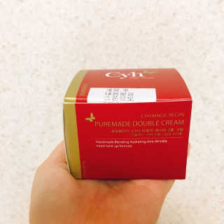 최윤하스텔라 최윤하 만물상 올인원 만능크림 — 3.83점을 준 리뷰어가 2018년 11월 올린 사용 사진