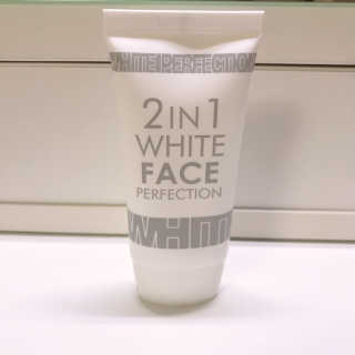 피움 스킨바리스타 2in1 화이트 페이스 퍼펙션 50ml — 5점을 준 리뷰어가 2019년 6월 올린 사용 사진