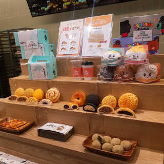 삼송빵집 부천점 [삼송빵집 부천역사점]삼송빵집 특별세트 — 5점을 준 리뷰어가 2019년 8월 올린 사용 사진